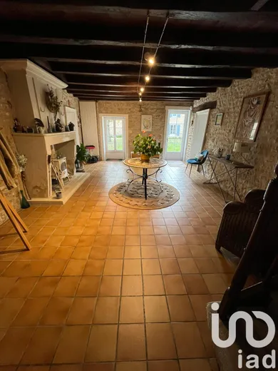 Domain at La gripperie saint Symphorien (17620)