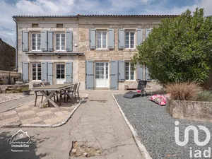Maison traditionnelle à Surgères (17700)
