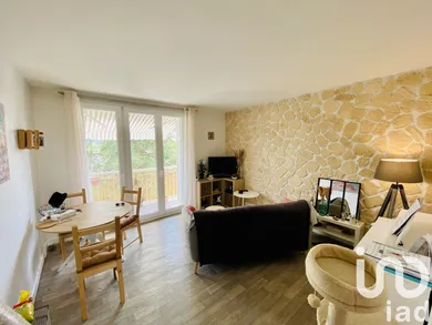 Apartment in Joué-lès-Tours (37300)