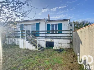 Maison traditionnelle à Sainte-Marie-de-Ré (17740)