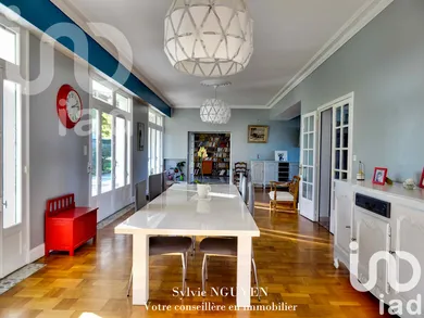 House at la couronne (16400)