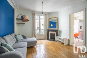Apartment at Paris (75018)