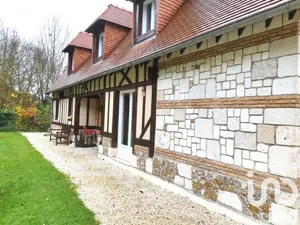 Maison traditionnelle à Orival (76500)