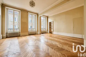 Appartement à Dijon (21000)