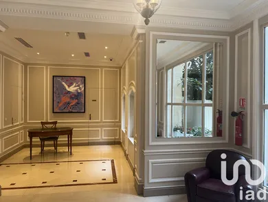 Appartement à Paris (75008)
