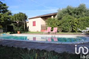 Traditional house in Saint-Geniès-de-Fontedit (34480)