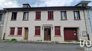 Building at Sarrancolin (65410)