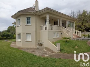 House at Pompaire (79200)