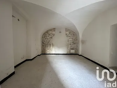 Maison de village à Tavel (30126)