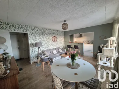 Appartement à Charleville-Mézières (08000)