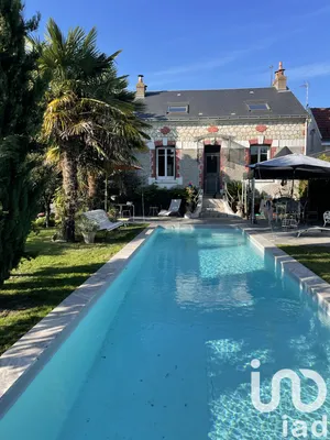 Townhouse at Tours (37100)