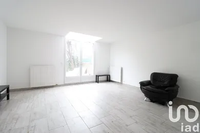 House at Évry (91000)