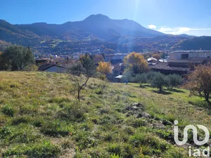 Terrain à bâtir à Digne-les-Bains (04000)