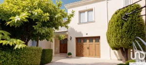 Traditional house at Loriol-du-Comtat (84870)