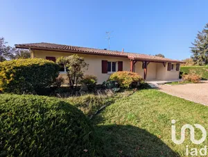 Maison traditionnelle à Le Barp (33114)