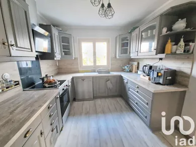 Maison traditionnelle à Les Bordes (45460)