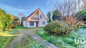 House at Gambais (78950)