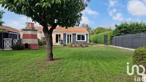 Maison traditionnelle à Ludon-Médoc (33290)