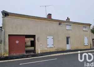 Maison de ville à Doué-en-Anjou (49700)