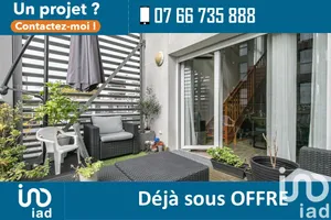 Apartment at Pantin (93500)