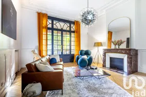Maison de ville à Bordeaux (33000)