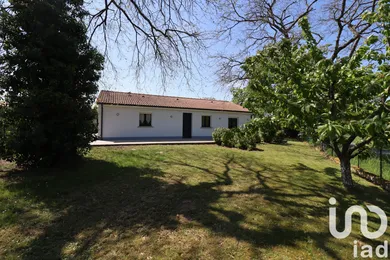 Maison traditionnelle à Tresses (33370)