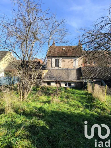 Traditional house in Châtillon-en-Bazois (58110)