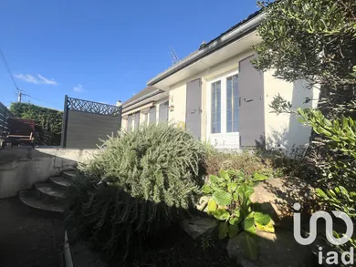 House at Chaumontel (95270)