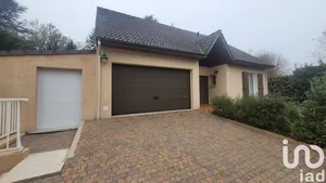 Traditional house at Boissise-le-Roi (77310)