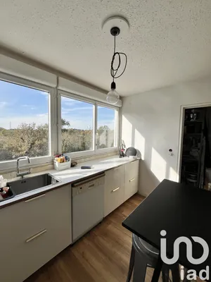 Apartment at Pessac (33600)