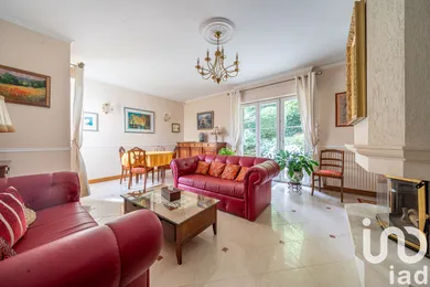 Immeuble à Palaiseau (91120)