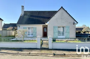 Maison à Château-Gontier (53200)