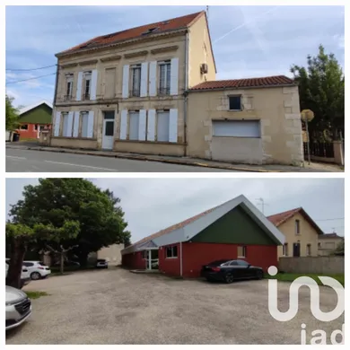Building at Bergerac (24100)