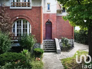 Traditional house at Montreuil (93100)