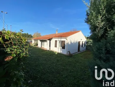 House in Trets (13530)