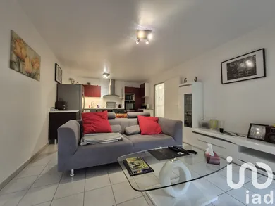 Appartement à Évry-Courcouronnes (91000)