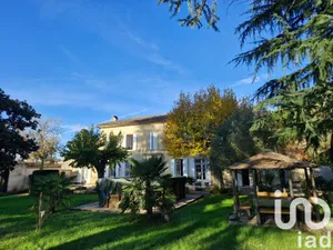 Demeure à Saint-Magne-de-Castillon (33350)