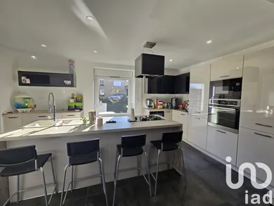 House at Villers-Semeuse (08000)