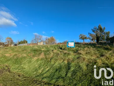 Building plot at Fleury-la-Vallée (89113)