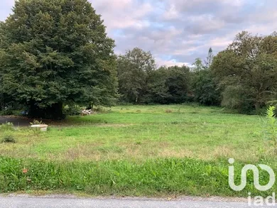 Terrain à bâtir à Dompierre-sur-Yon (85170)