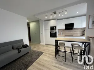 Apartment at Châtillon (92320)