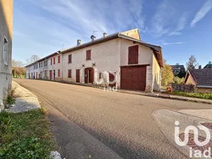 House at Saint-Claude (39200)
