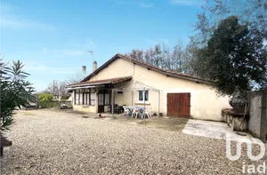 House at st denis de pile (33910)