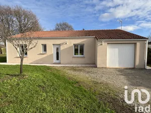 Pavillon à Parthenay (79200)