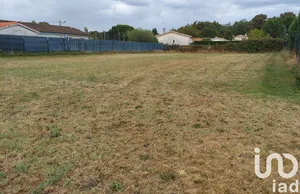 Land at Le Pian-Médoc (33290)
