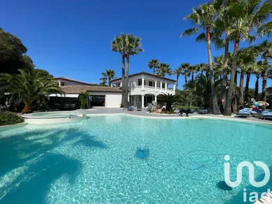 House at Roquebrune-sur-Argens (83520)