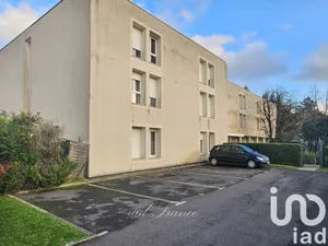 Building at Montmorency (95160)