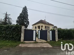 Traditional house at Saâcy-sur-Marne (77730)