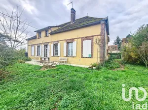 Maison de campagne à Germigny (89600)