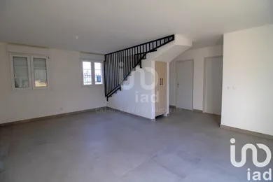 House at Crèvecœur-le-Grand (60360)